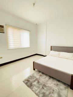 H&D Dumaguete Apartment - 4