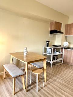 Glam Getaway in IT PARK 1 BEDROOM - 2