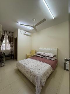 Adawiyah Guest House, Gambang - Gambang - 0