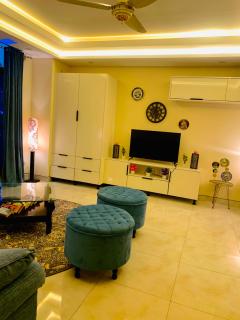 Azure Atrium Abode One bedroom apartment - Rawalpindi - 1