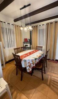 Cozy Private Cabin House in Tagaytay with Billiards & Mini Pool w FREE PARKING NETFLIX WIFI 10 Minutes to Sky Ranch - Tagaytay - 8