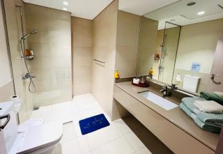 Yas Island 1BR balcony Apt near Sea World,Etihad Arena - Abu Dabi - 1