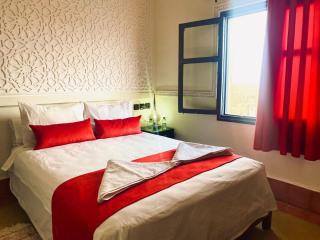 Hotel Kasbah Ennakhile - Authentic Stay in Nkob - 2