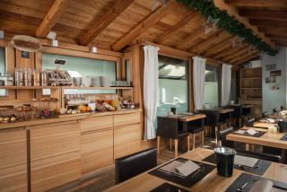 Alpen Hotel Chalet - Valdidentro - 3