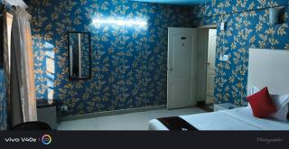 Hotel Fiesta Grand - Bangalore - 3