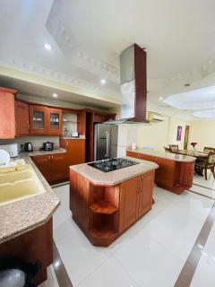 Sea View Retreat - 2 Bedroom Breakfast inclusive - Dar es Salaam - 6