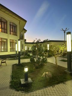 EMIRS GARDEN Residence - 1