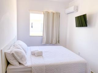 2 suítes c/ Ar, Piscina, Churrasqueira, 400mt Mar - Santa Cruz Cabrália - 1