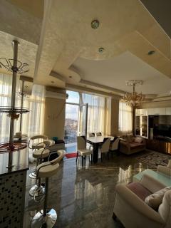 Shore's - Batumi - 0