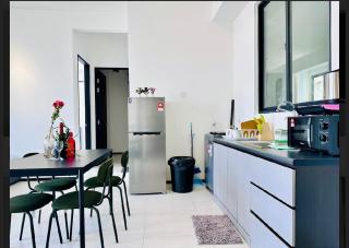 relax family stay 3BR 10pax urban - Jelutong - 3