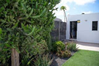 Casa Nepal - Playa Blanca - 7