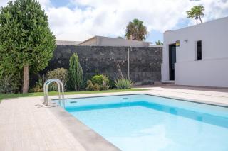 Casa Nepal - Playa Blanca - 8