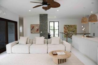 Cabarita - 4 bedroom home - Across from the beach - Cabarita Beach - 4