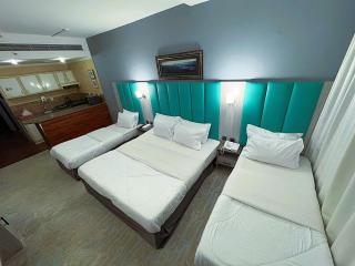 Hafez Hotel Apartments - Al Ras Metro Station - Dubai - 4