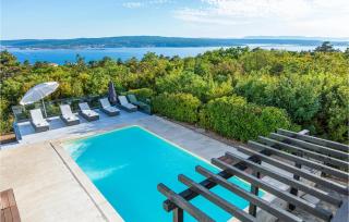 Nice Home In Crikvenica With Sauna - 9