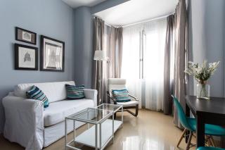 Apartamentos Edificio Constitución - Seville - 9