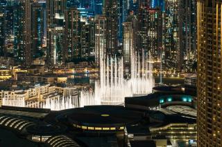 Gorgeous 3br With Burj Khalifa & Fountain View - 9