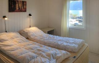 2 Bedroom Cozy Home In Vallavik - Bu - 1