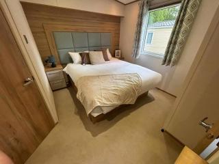 Modern 6 Berth Caravan With Front Decking At Manor Park, Hunstanton Ref 23015T - Hunstanton - 5