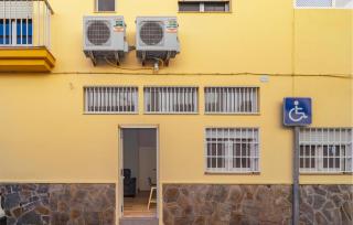 Beautiful Apartment In Torrenueva - Torrenueva - 2