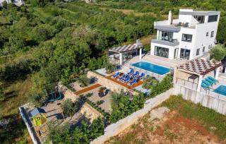 Villa Carpe Diem - Jasenice - 2
