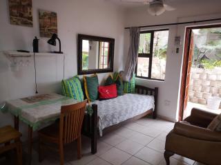 Seaside Sunny Stay - Durban - 5