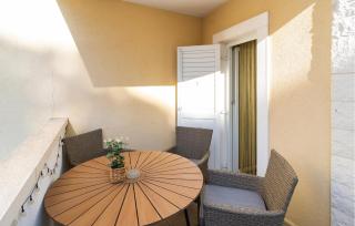 Lovely Apartment In Supetar With Wifi - Supetar - 3
