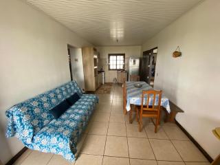 Casa de praia na beira do mar, 3 quartos e garagem - Torres - 3