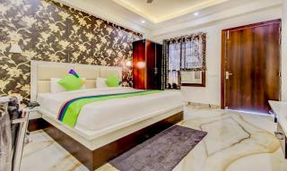 Hotel Golden Door - 0