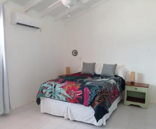 Oceanfront Villa - Simpson Bay - 5