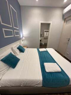 HOTIDAY Room Collection - Napoli Botanique - Napels - 8