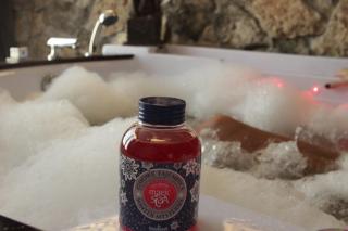 Exclusive Love Suite z jacuzzi w kształcie serca , KrainaAlicji Ełk - 5