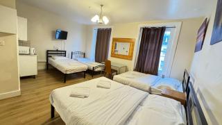 Anwar House - London - 7