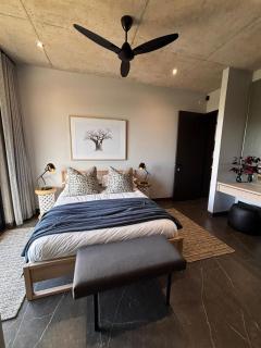 28 Shades - Sedgefield - 1