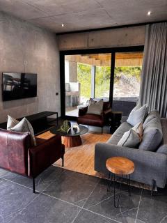 28 Shades - Sedgefield - 8