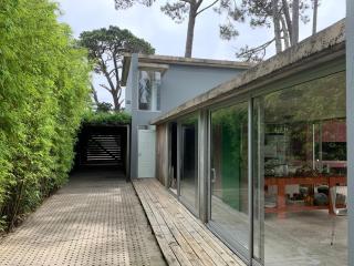 Beautiful arquitectural design house in parada 7 - Punta del Este - 2