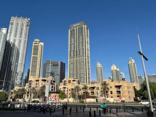 Brown Stone - Fountain & Burj Khalifa View - 3