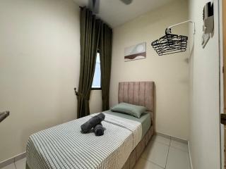 Peaceful 3BR 2B with Pool 10pax Wangsa Maju near Wangsa Walk - Kuala Lumpur - 6