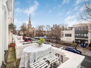 Chic & Cosy Flat with Terrace, 5-Min Walk to Pimlico Tube, Pet-Friendly - Londra - 7