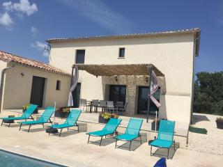 Maison avec vue et sa piscine chauffée privative - Bessas - 8