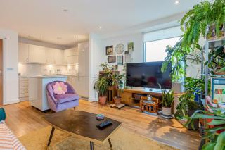 Lovely 1BR flat, 10min Langdon Park DLR Station - Londra - 1