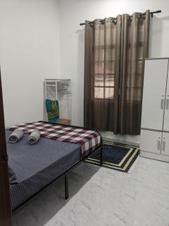 Ujang's Homestay - 8