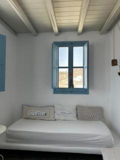 Astra Serifos - Livadi - 9