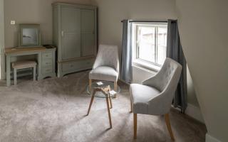 Viaduct Guest House - 1
