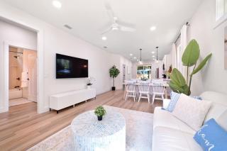 Casita Augustina - Modern Coastal Cottage with Patio, Waffle and Coffee Bar, Near Historic Downtown & Short Drive to Beach - 1