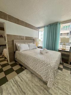 Isla Verde Modern Apartment with Pool - San Juan - 6