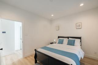Luxury Charming 3BR 3Bath Free Wi-FI 8 Guests, Gated Home, Houston Downtown - Houston - 6