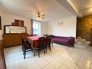 Jolie maison en pierres - Cuinzier - 8