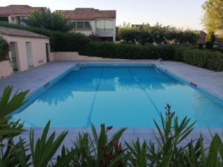 DUPLEX with terrace in residence and pool - Cogolin - 1