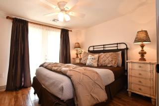 The Manor House - Kingston - 8